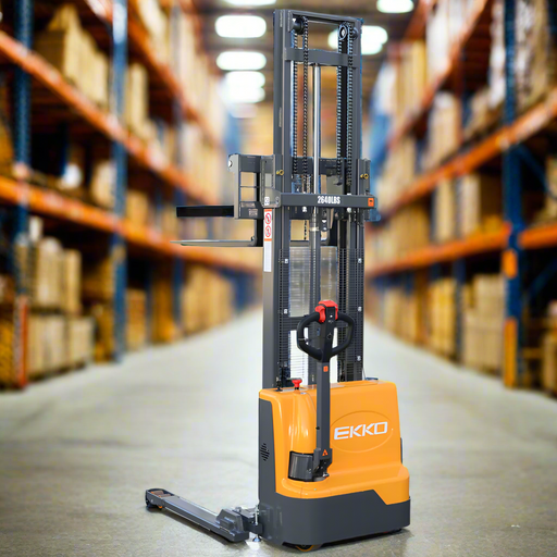 stradle stacker